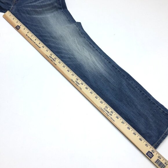 Levi's Women's Jeans Straight Leg Slight Curve Mid Rise size 28 x 32 - Picture 6 of 10